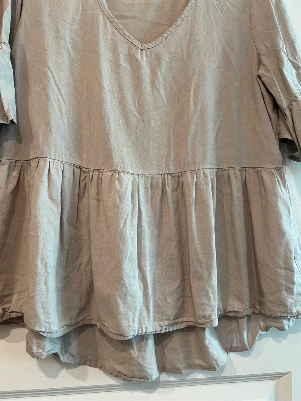 Beginning Boutique Taupe V-Neck Tiered Peplum Tunic Top - Picture 6 of 12